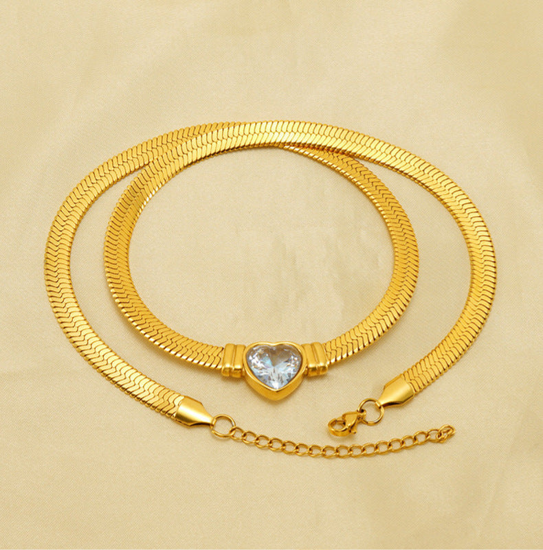 Essencia Amour Necklace